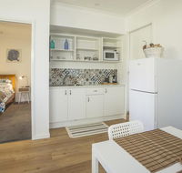 Clyde Studio 53 Mollymook - Tourism Brisbane