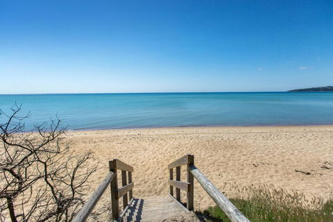 COASTAL HAVEN - DROMANA - Tourism Brisbane 3