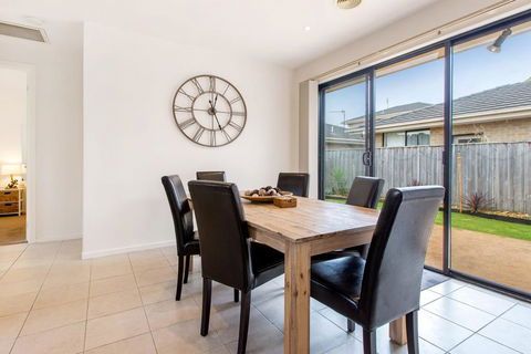 COASTAL HAVEN - DROMANA - Tourism Brisbane 2
