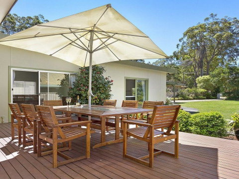 Coca Callala - 250m To The Beach - Brisbane Tourism 0