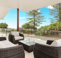 Coco de Mer Beach Villa - Brisbane Tourism