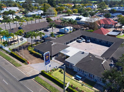 Colonial Terrace Motor Inn - Tourism Brisbane 0
