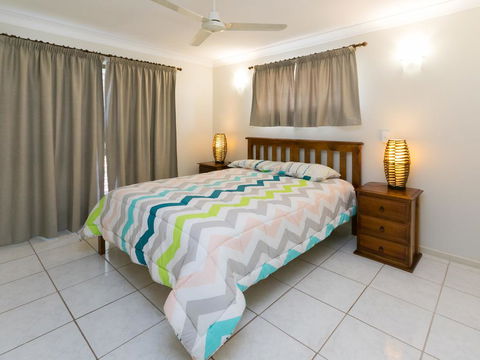 Comfy & Cosy (Upstairs) - Brisbane Tourism 2