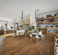 Comfy Coast Drive Condo - Tourism Brisbane