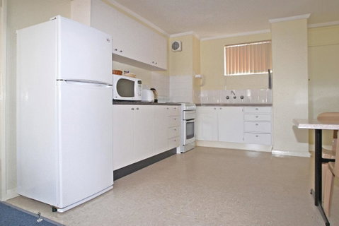 Como Apartments - Geraldton - Brisbane Tourism 1