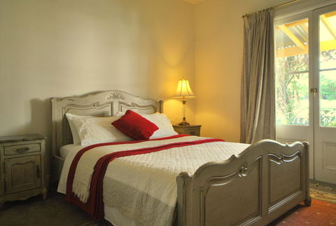 Cooma Cottage - Tourism Brisbane 3