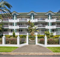 Costa Royale Trinity Beach