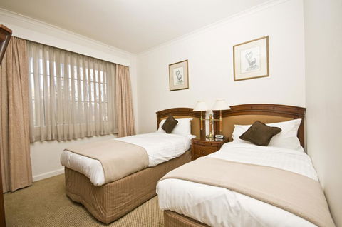Country Plaza Motel - Tourism Brisbane 3