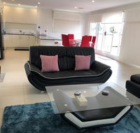 Cowes Holiday Haven - Property 2 - Tourism Brisbane