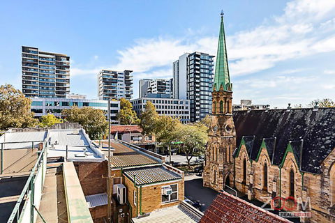 Cozy Apartments Near Burwood Train Station - Tourism Brisbane 0