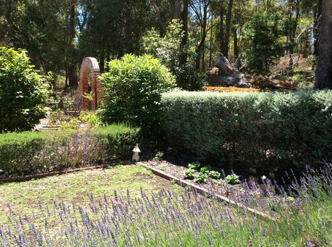 Crabapple Lane - Tourism Brisbane 2