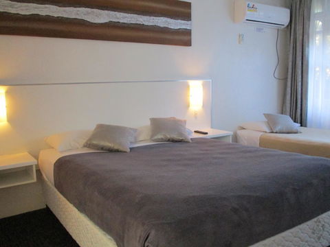 Cronulla Motor Inn - Brisbane Tourism 1