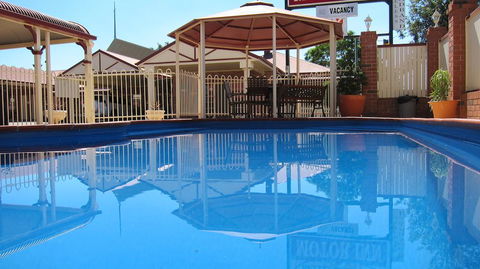 Dalby Mid Town Motor Inn - Tourism Brisbane 1