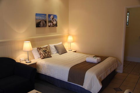 Dalby Mid Town Motor Inn - Tourism Brisbane 3