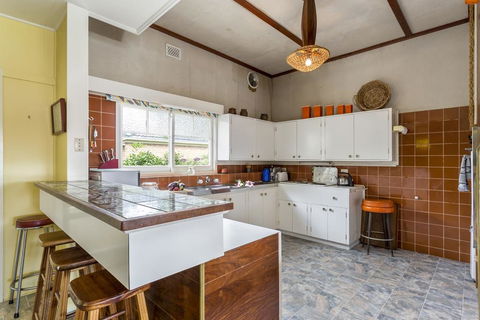 Dalmuir Homestead - Walk To Dromana Beach - Tourism Brisbane 3