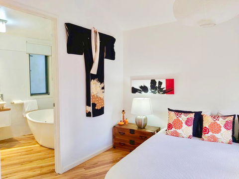 Dalrymples Guest Cottages - Tourism Brisbane 1