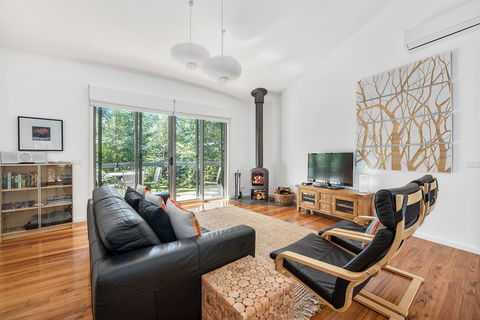 Dalrymples Guest Cottages - Tourism Brisbane 2