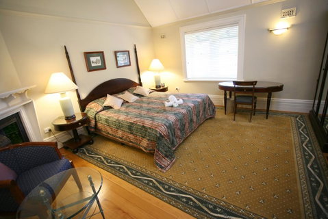 Darcy's Hotel - Tourism Brisbane 3