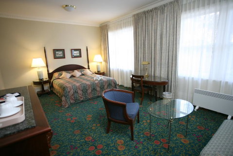 Darcy's Hotel - Tourism Brisbane 1
