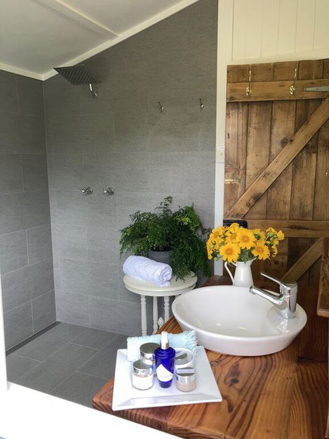 Dayboro - Blue Ridge Lavender Cottage - Tourism Brisbane 3