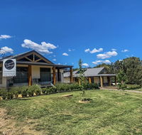 Daysend Cottages - Tourism Brisbane