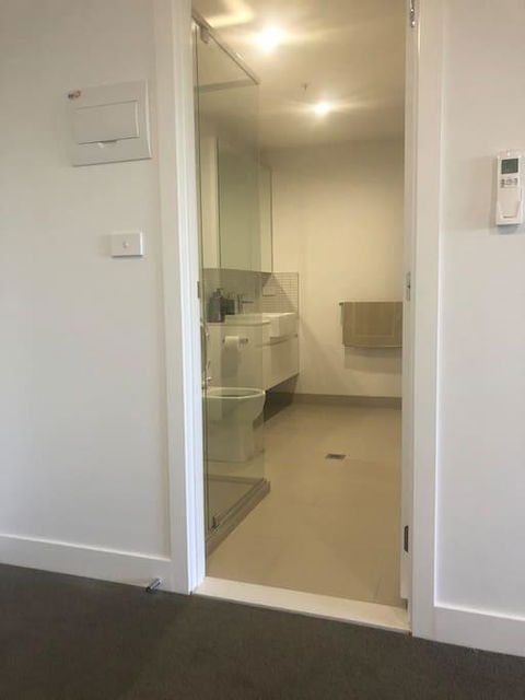 Deakin 2Bed 2Bath And Free Parking - Tourism Brisbane 3