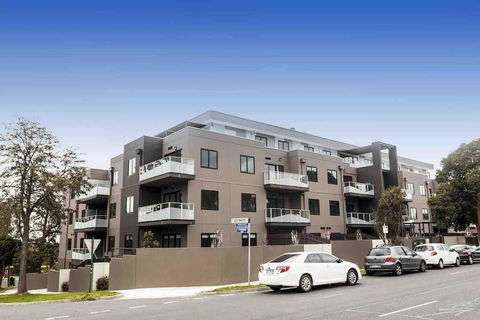 Deakin 2Bed 2Bath And Free Parking - Tourism Brisbane 0