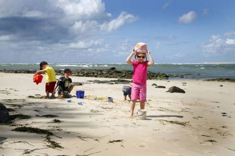 Deepwater Cove Unit 7, 68 Lower Gay Terrace, Bulcock Beach - Tourism Brisbane 1