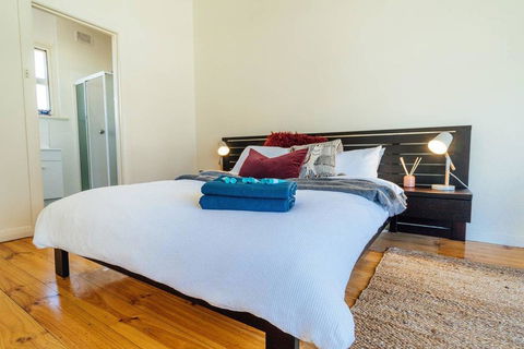 Deja Blue At Augusta - Wifi - Nespresso - Netflix - Tourism Brisbane 3