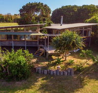 Delicate Nobby Artist Studio 898 Point Plomer Road - Brisbane Tourism