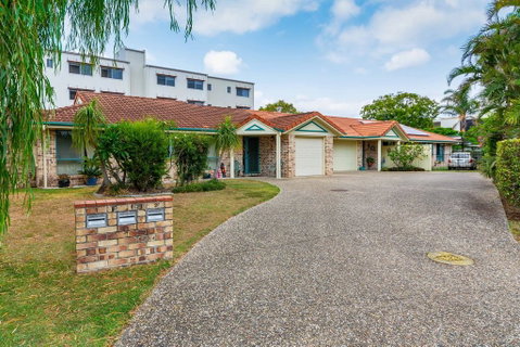 Delightful Duplex On Rose Ct, Bongaree - Brisbane Tourism 3