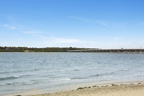 Delightful Duplex On Rose Ct, Bongaree - Brisbane Tourism 0