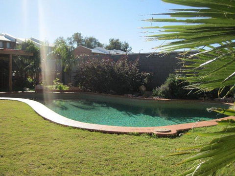 Desert Rose Inn Alice Springs - Tourism Brisbane 1