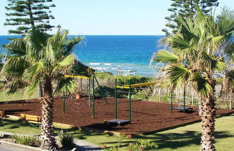 Diamond Beach Holiday Park - Tourism Brisbane 0