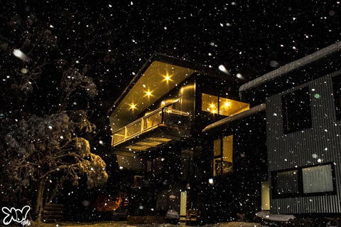 Diana Alpine Lodge - Tourism Brisbane 0