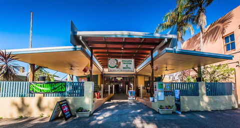 Diggers Tavern - Tourism Brisbane 0