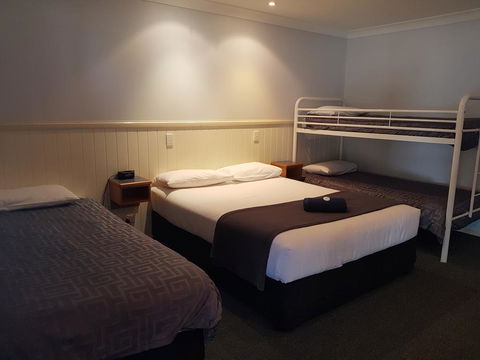 Dirranbandi Motor Inn - Tourism Brisbane 1