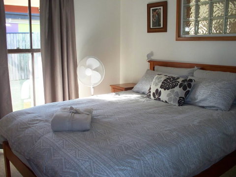 Dog Friendly Holiday House At Red Beach - Brisbane Tourism 2