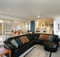 Dolphin 3 Bedroom House by Shoalwater Executive Homes - Tourism Brisbane