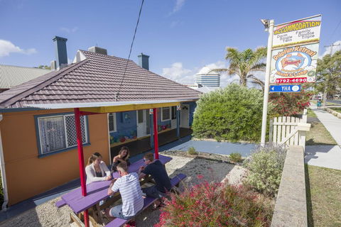 Dolphin Retreat Bunbury YHA - Tourism Brisbane 1