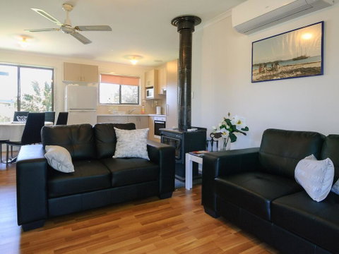 Dom's Place - Tourism Brisbane 0