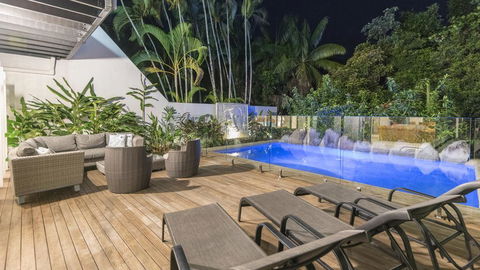 Driftaway - Port Douglas - Tourism Brisbane 2