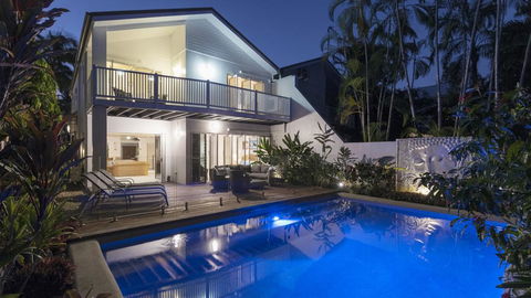 Driftaway - Port Douglas - Tourism Brisbane 1