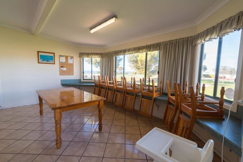 Edithburgh Caravan Park - Brisbane Tourism 2