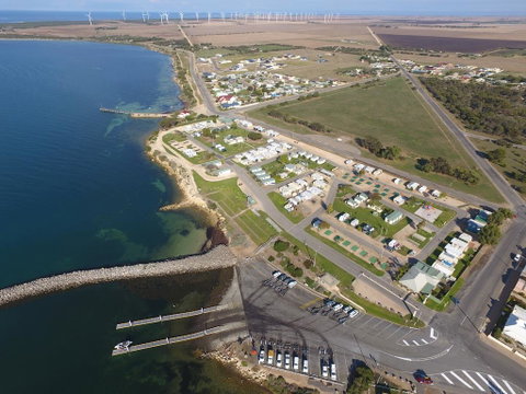 Edithburgh Caravan Park - Brisbane Tourism 3