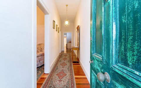 Eliza 1875 Red Brick Duplex Townhouse - Tourism Brisbane 1