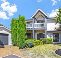 Elizabeth Grove 3 - Tourism Brisbane