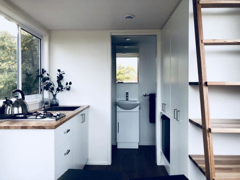 Elizabeth Tiny House - Brisbane Tourism 2