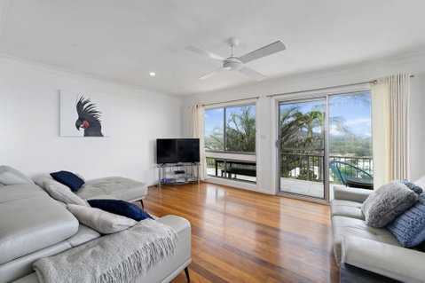 Emerald Views - Tourism Brisbane 1