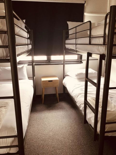 Empire Hotel Beechworth - Tourism Brisbane 3